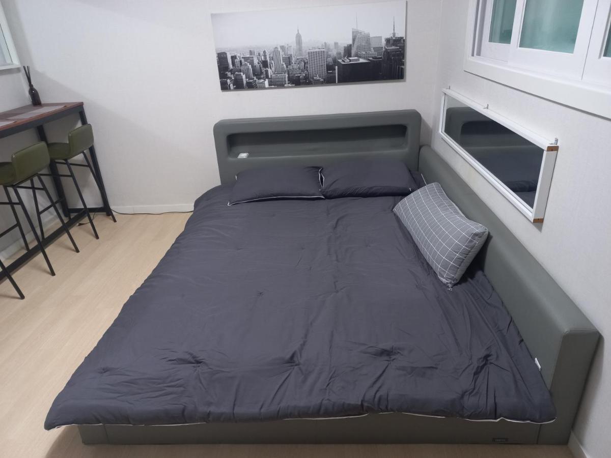 Newly Renovated 2 Bedroom Apartment #7 Seoul Exterior foto